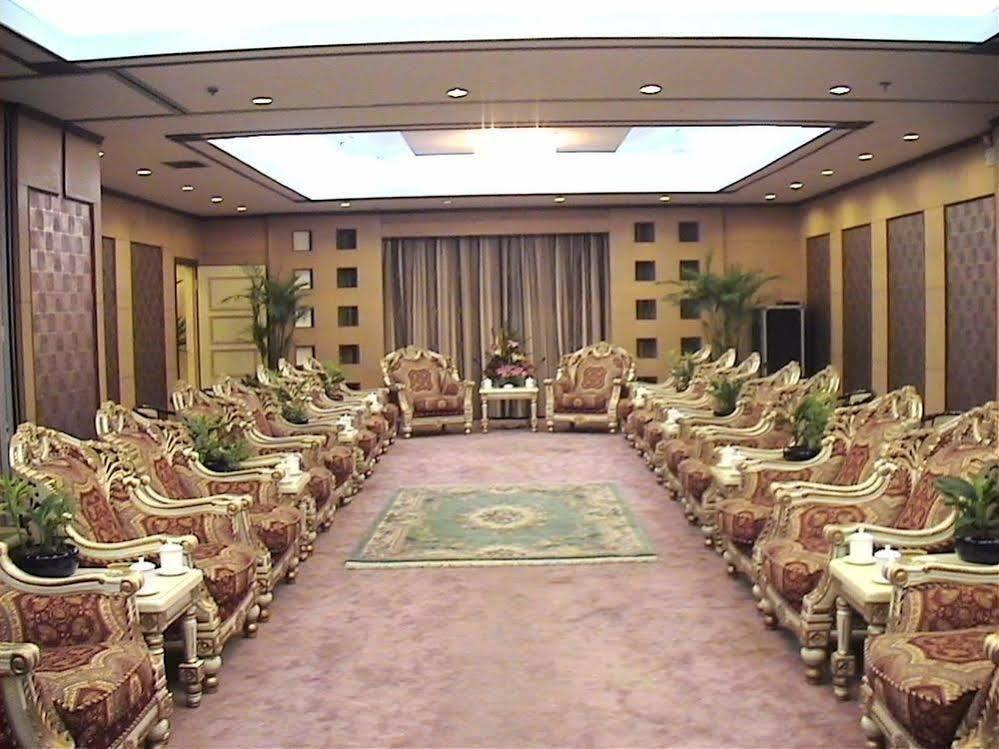 Tianjin Tianyu Hotel エクステリア 写真
